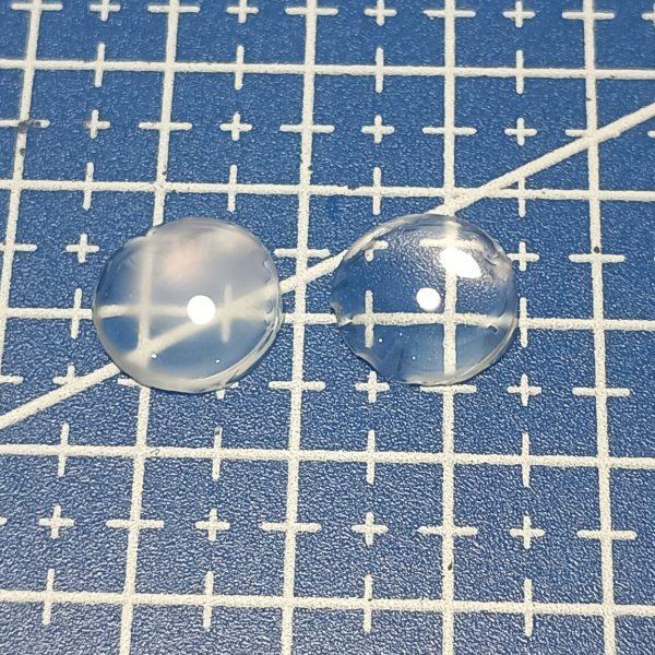 クリアパーツが気に食わなくて、再作成。お湯まる、レジンで複製。表面が粗く、透明度が低い。研磨する方法もありますが、サムネのレジンコート剤を使用。透明度が増しました！（4枚目）