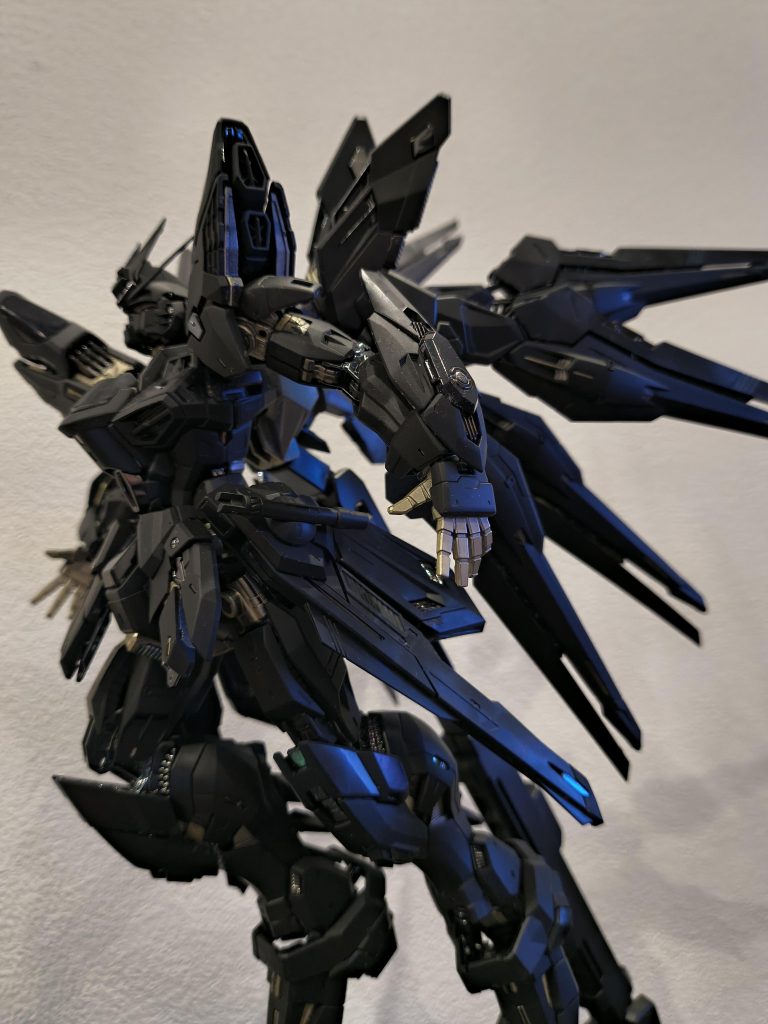 フレームのみゴールドで簡単フレーム塗装