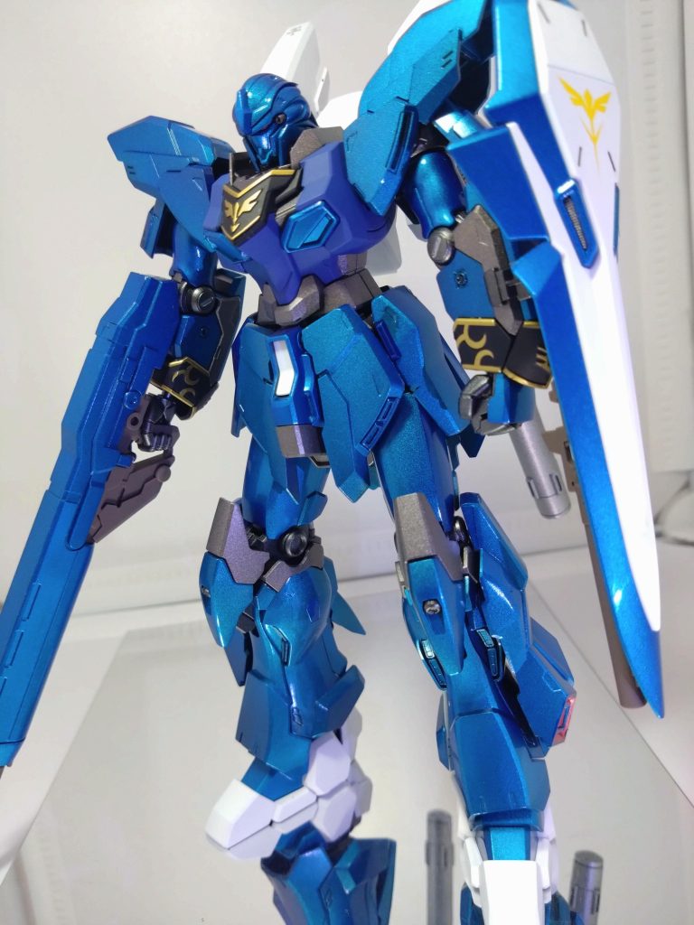 機体カラーはスバルブルーっぽく製作してみました、研ぎ出しとコンパウンドでそこそこテカテカに😁