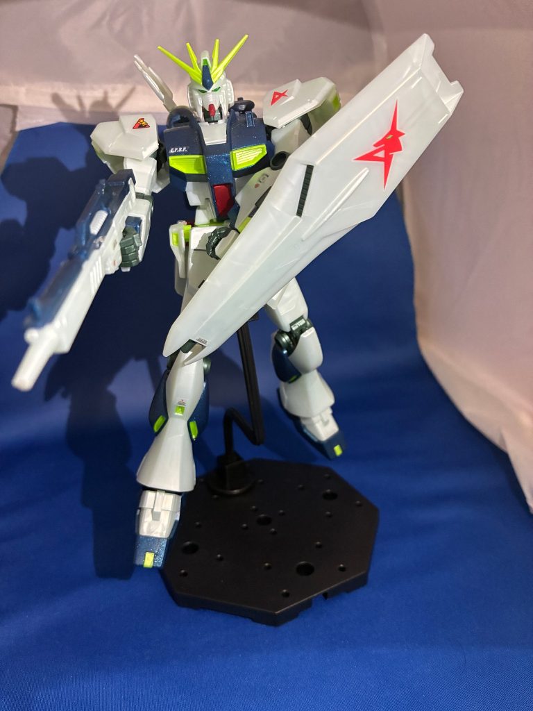 EG　νガンダム　サイコフレーム発光ver.