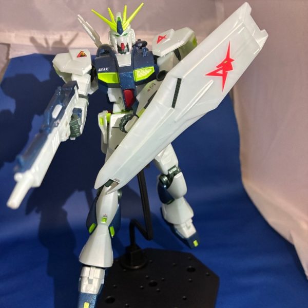 EG　νガンダム　サイコフレーム発光ver.