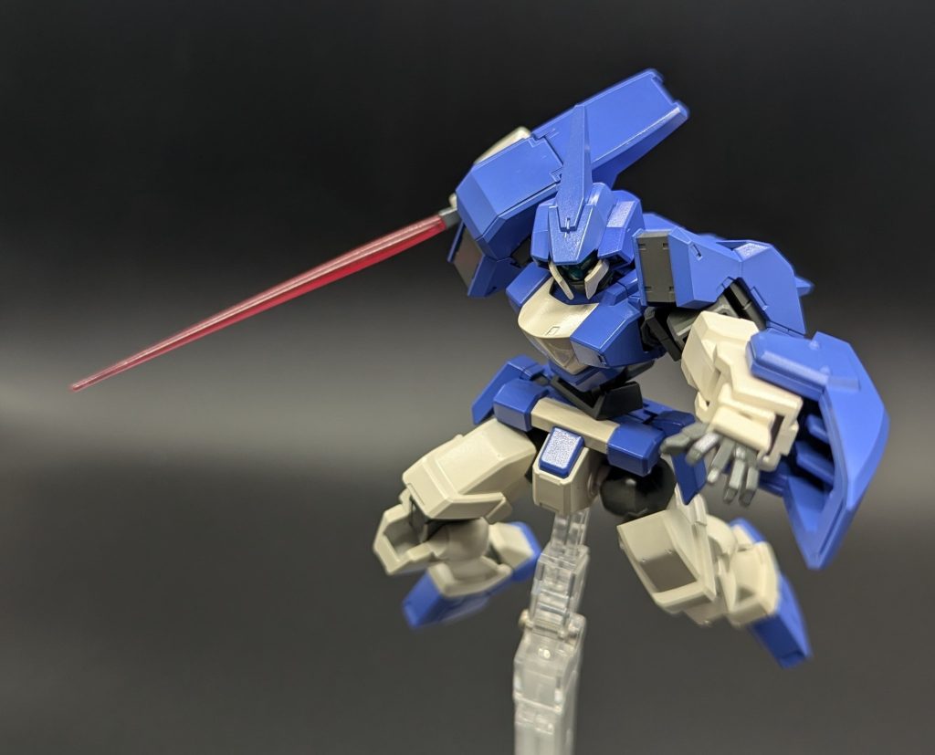 抜刀クルクル回って出てきたグリップを掴むのが印象的