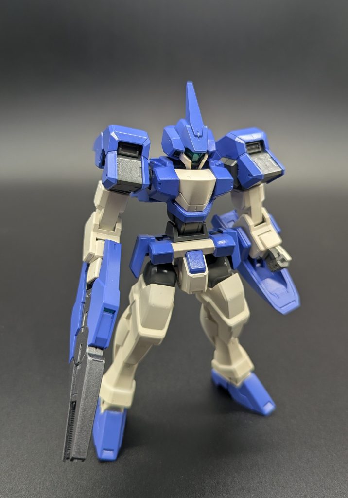 アニメカラーを意識して、自分好みに仕上げました。 これが初の全塗装作品！エアブラシの使い方や塗料について色々学べて、楽しく作業出来ました。