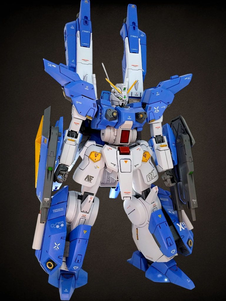 今回のテーマは「MGとHGの融合」ということで、HGでも大型のシルヴァ・バレトに、MGでも小型のクラスターガンダムのパーツを合わせましたサイズ感バッチリで嬉しいです