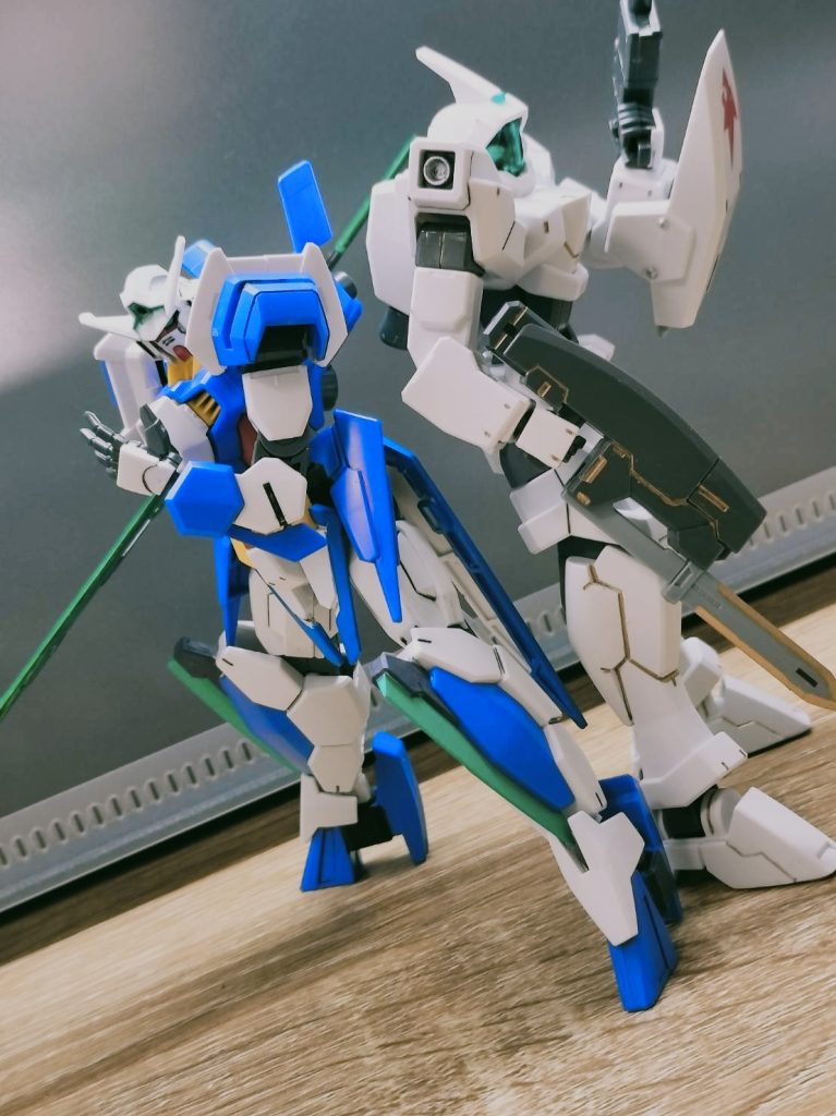 登場作品未視聴なので、レイザーとのツーショットオマケです