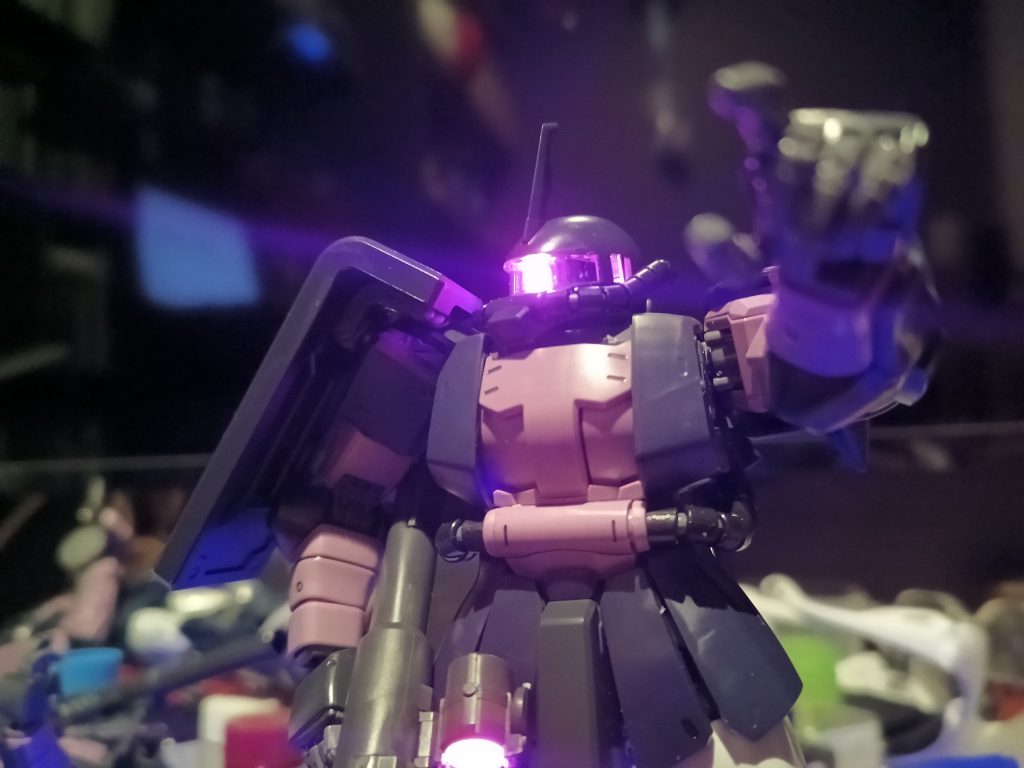 MG 高機動型ザクII 黒い三連星仕様 LED組込み–4枚目/制作者:福田 義康