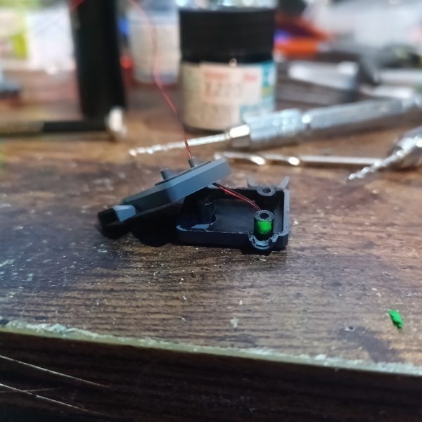 今回はラケーテン・バズを持たせます‼️👍スコープはWAVEのHアイズで小改造☝️（2枚目）