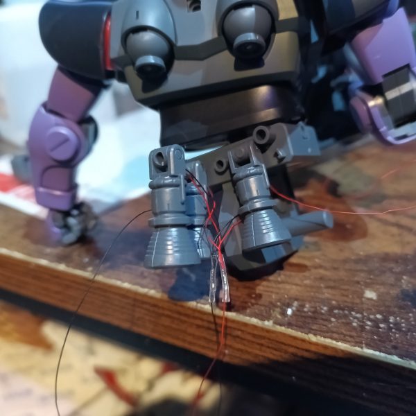 結構早く立ち上がりました😅💦やっぱりドムの無骨なフォルムは最高ですね😁👍‼️（3枚目）