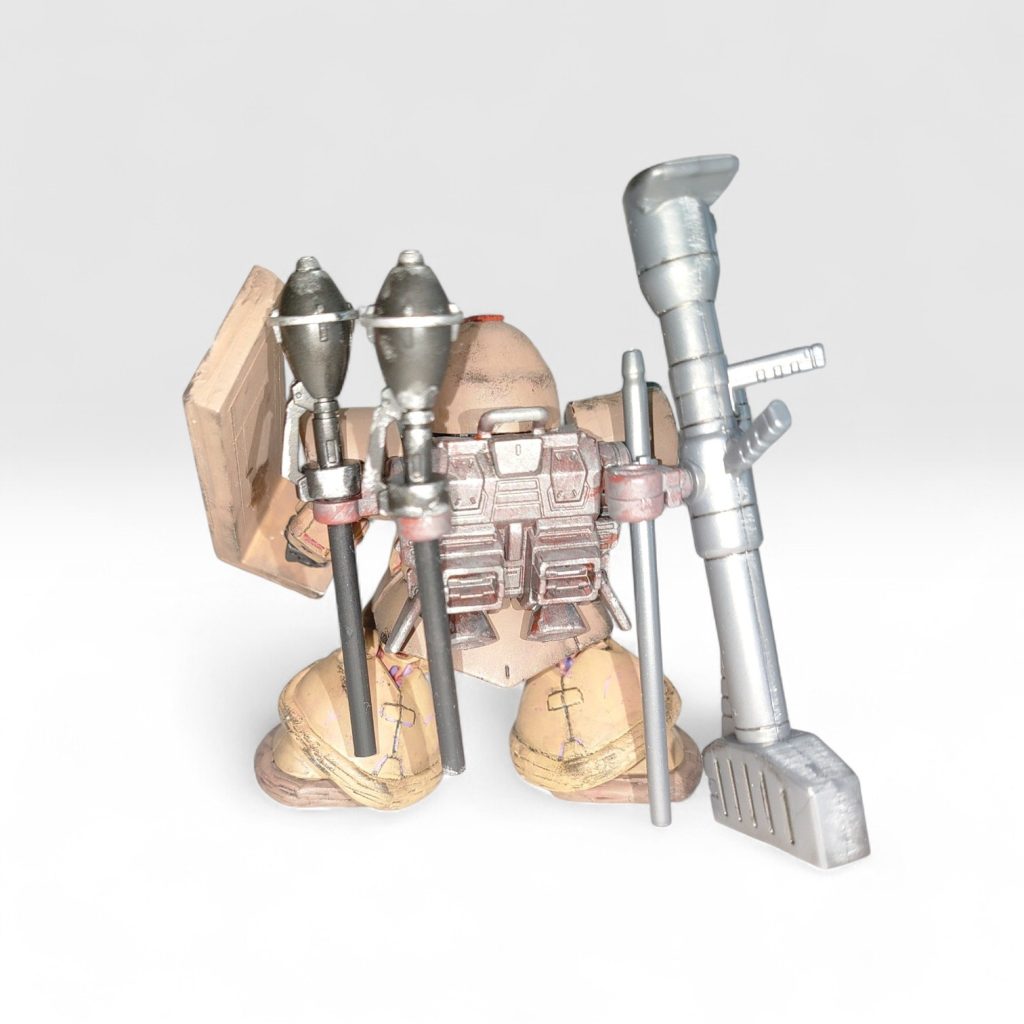 モビリティジョイントのザクEXパーツの高機動型バックパックを使っています。色々と武装がマウント出来るように工作してみました。