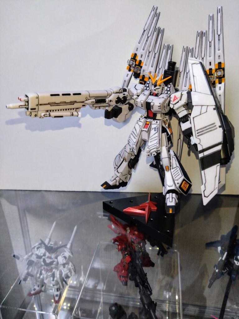 GフレームFA　νガンダム（HWS装備型）–3枚目/制作者：基本筆塗り部分塗装仕様