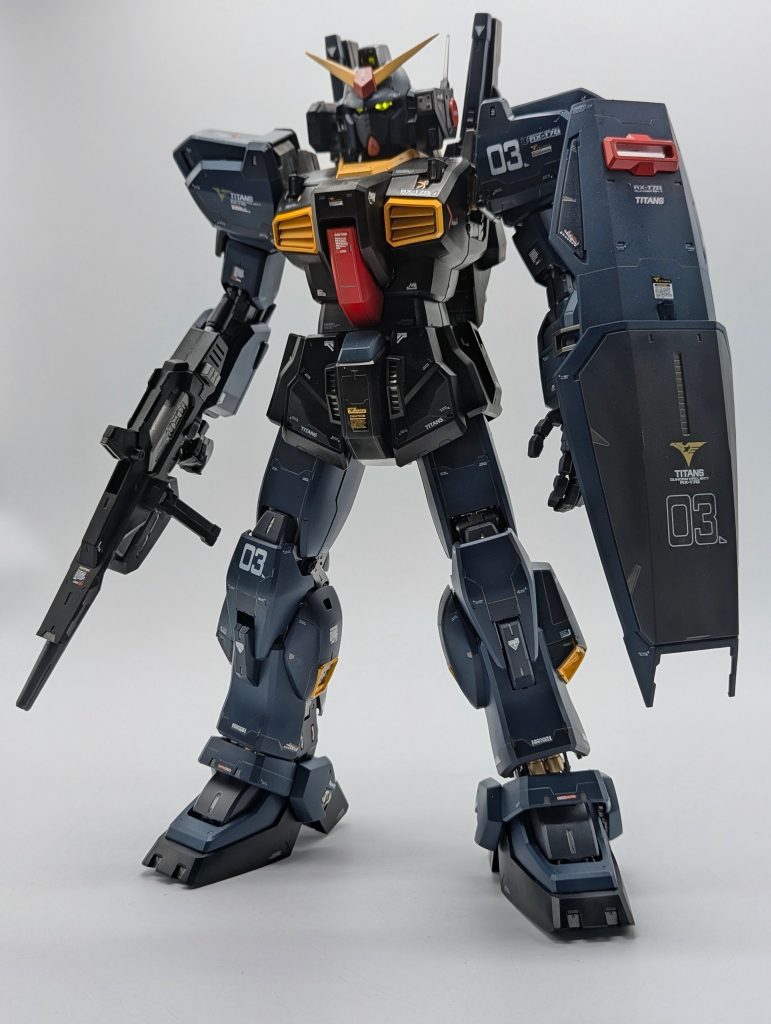 PGガンダムMark2ティターンズカラー改修塗装完成品–3枚目/制作者：kenshira0123