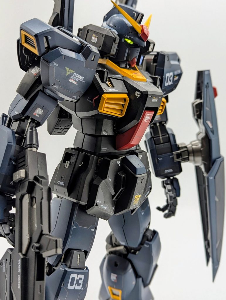 PGガンダムMark2ティターンズカラー改修塗装完成品