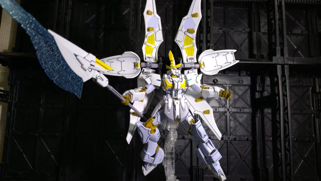 ビームエフェクトはシナンジュのビームエフェクトが流用されてます。