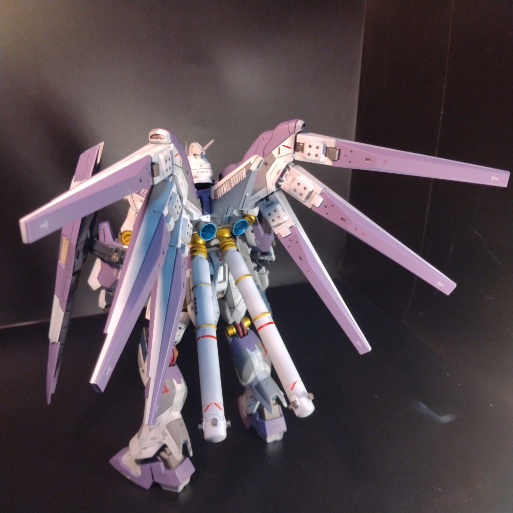 今回はデカールで結構苦労しました！手持ちのデカールをとことん探して寄せ集めながらのデカール作業でした！
