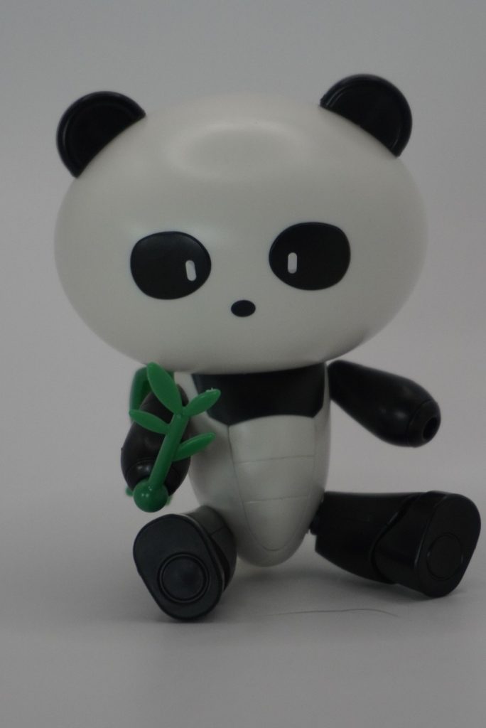 というわけでエフェクト買えたのでGWはクスィーGを作ろうと思います。最初のとキルケー版両方持っているので１つは成形色仕上げで、GWに作るのは小説版カラーに塗装しようと思います。制作技術があるわけではないので完成度が低いからネタガンプラじゃないと特に変哲もなく普通に塗装してあげても他の方の作品には遠く及ばないのですが自己満足でやっていきたいと思います😣それでは、また🫡