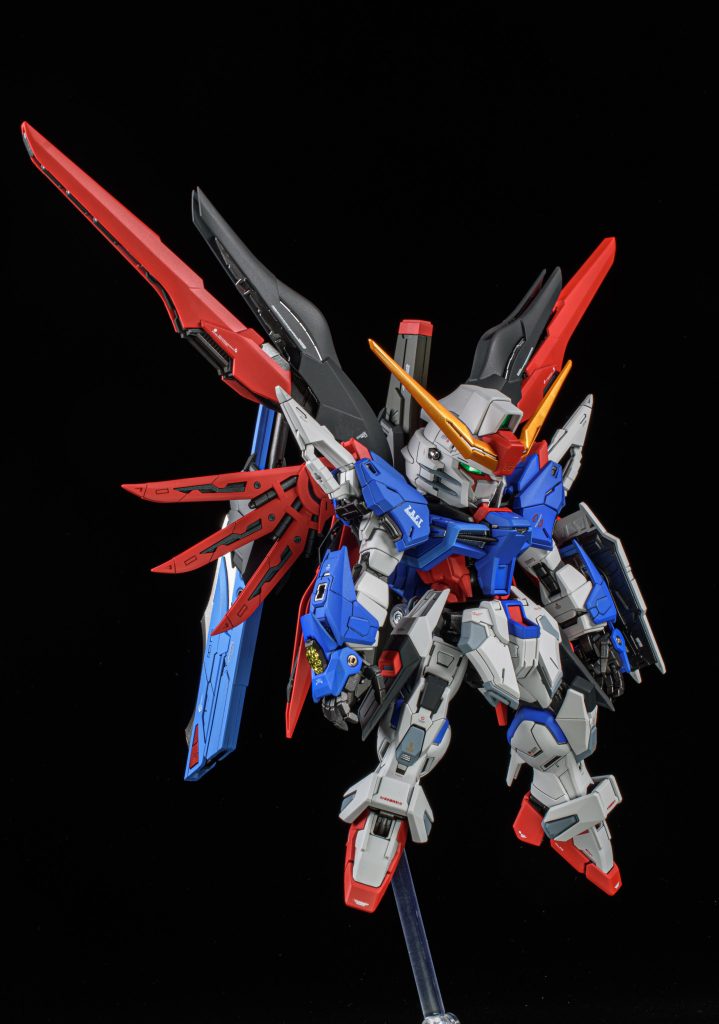 MGSD デスティニーガンダム 全塗装 完成✨–4枚目/制作者：ごろうまる