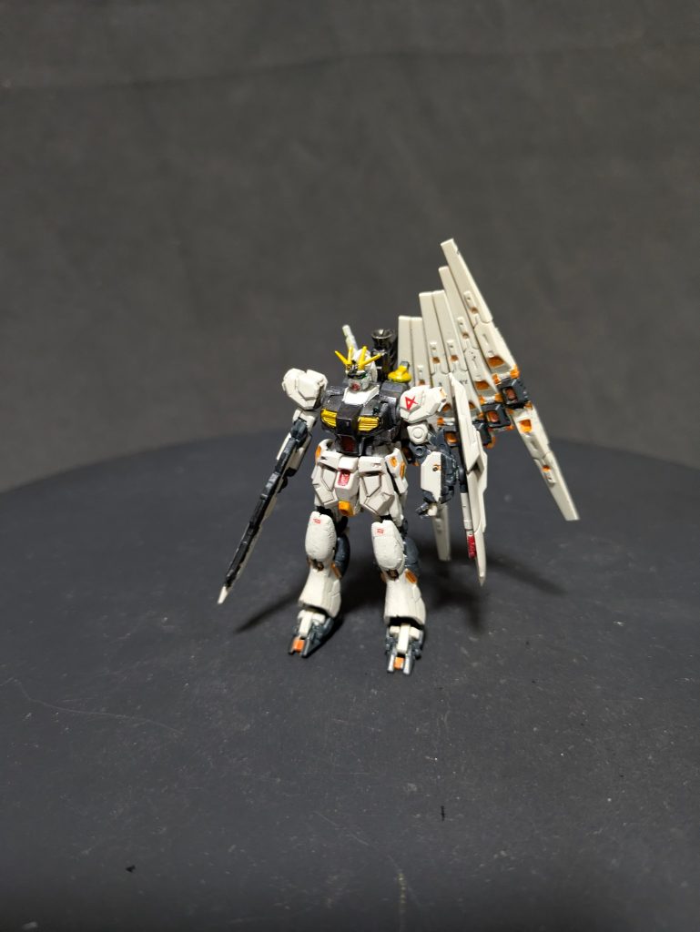 ガンダムアーティファクトニューガンダム–2枚目/制作者：G.ボーイ