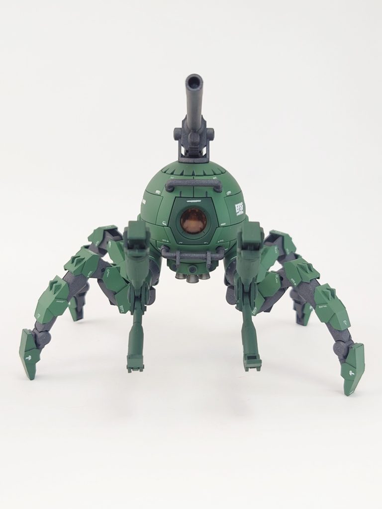 キャノピーはオレンジの方が合うかなーとクリアオレンジで塗装✨アームはK型を使用すれば楽なのですが勿体ないのでスクラッチしました✋