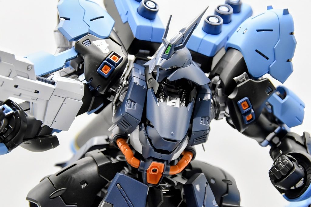 RGサザビー 星街すいせいver 完成–7枚目/制作者：shin