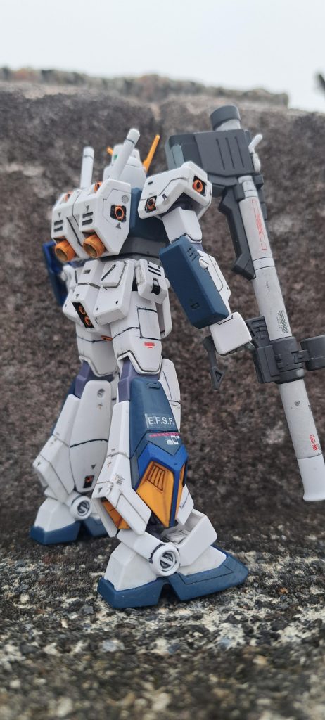 背面。アチコチ細いとこの塗り分けが老眼泣かせでしたがまぁまぁいいかなって。