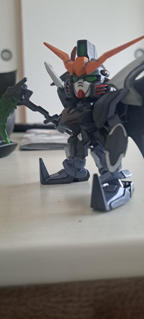 本体はグレー、その他はパープル気味な薄いブルー系。色々混ぜて作ったので何をどれだけ混ぜたか不明ですが、なかなか良い色になったんじゃないかな。