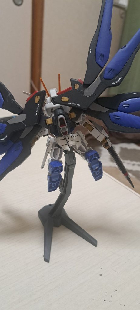 大きな羽のようです。
