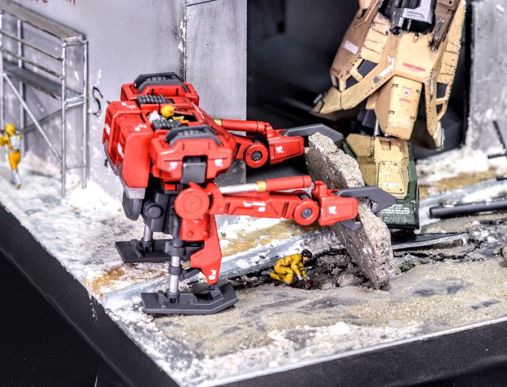 おまけこちらはGBWC13th日本大会準優勝作品「NARRATIVE WAR」で製作したプチモビです今作のロッティーシリーズの前身となる「ロッタム」で、簡易構造でより重機よりの機体ですHGUCロトのボディはプチモビに最適なのでオリジナルプチモビ製作をお考えの方は是非お試しあれ！