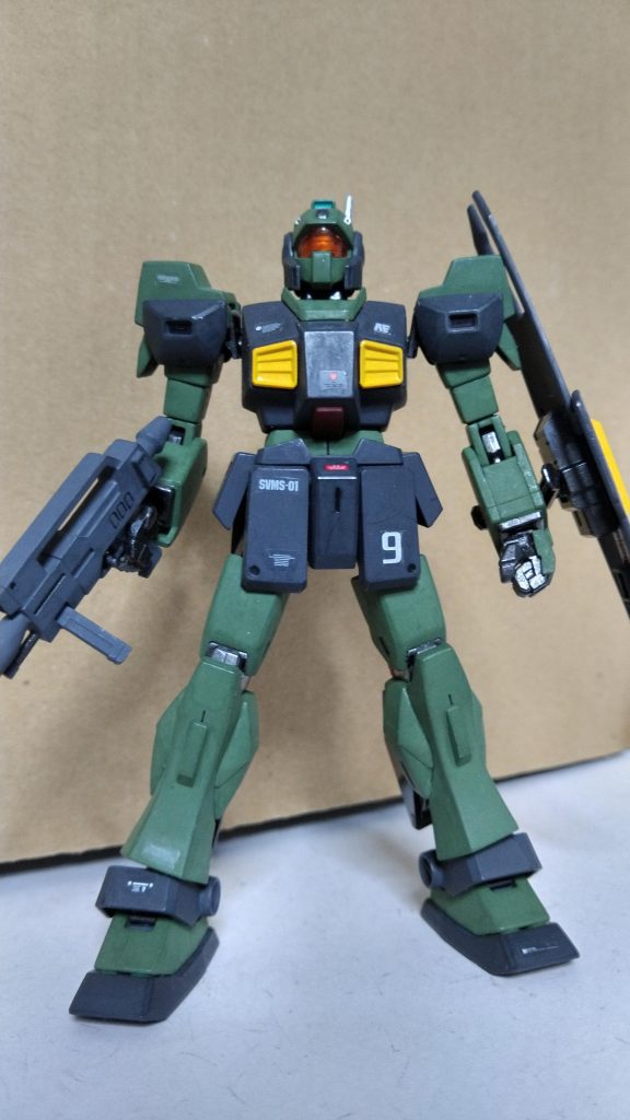 スタイルもジムの眷族らしさが感じられます。劇中の活躍はあまり印象に残ってませんが、ユニコーン版ではジムⅡやⅢと共に画面に彩りを与えてました。