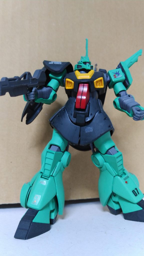 無改造、筆塗り塗装です。発売時に見て以来、販売してるのを中々見ないレアキット。REも今では見ない貴重品ですね。キットは独特のモッタリしたデザインを、上手く再現してます。