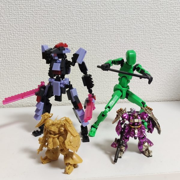フィクション？HGの改造には使えそうですね。（3枚目）
