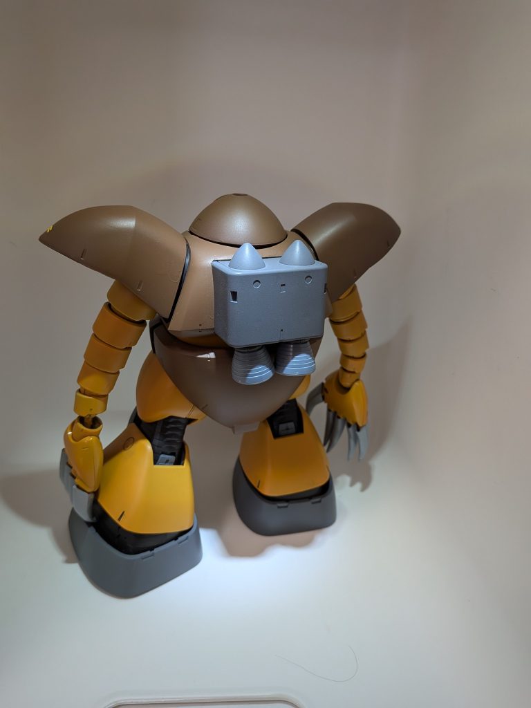 背面バーニアはシルバーのほうが良かったかも