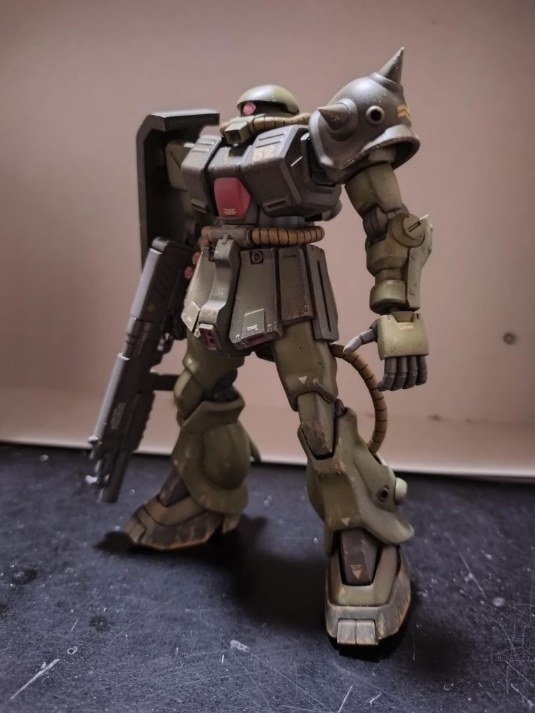 足回り汚し過ぎたため少し取りました。組み立てて全体の汚れ確認中。