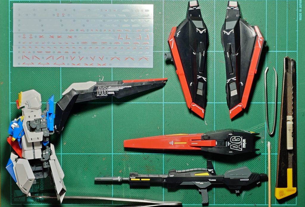 ver.kaのデカール貼りは最早苦行ですね。老眼入ってきてから近くが見えない…。