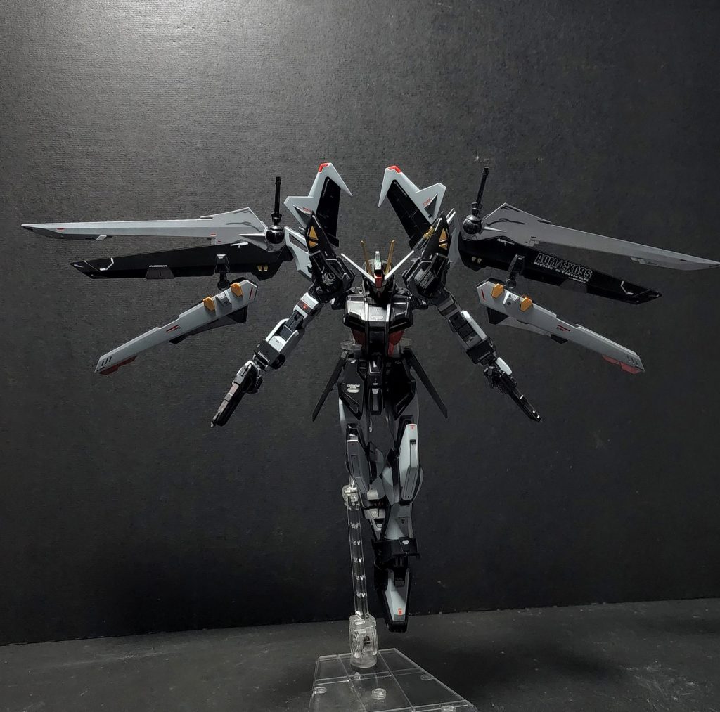 GAT-X105E ストライクノワールガンダム Strike Noir Gundam–2枚目/制作者：@Matthew1544964