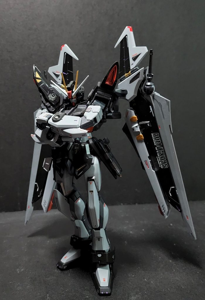 GAT-X105E ストライクノワールガンダム Strike Noir Gundam–3枚目/制作者：@Matthew1544964