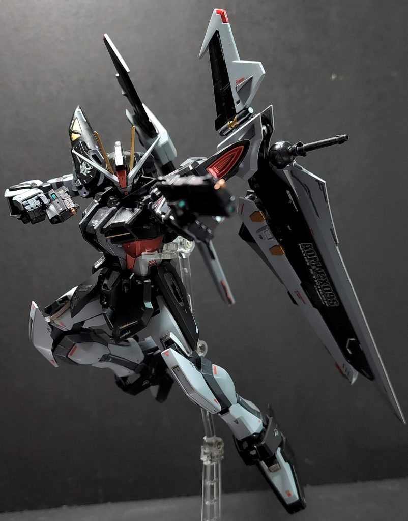 GAT-X105E ストライクノワールガンダム Strike Noir Gundam–4枚目/制作者：@Matthew1544964