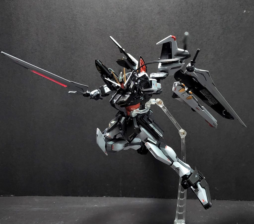 GAT-X105E ストライクノワールガンダム Strike Noir Gundam–4枚目/制作者：@Matthew1544964