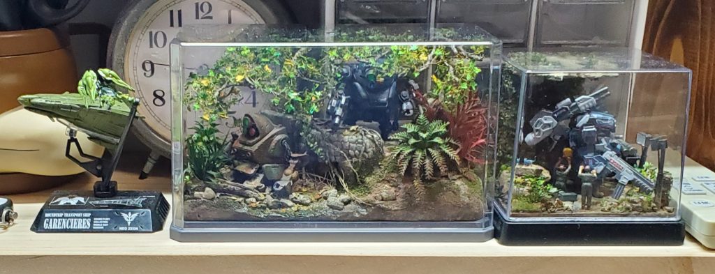 作品名：ジオラマ２作目<p>最近は専ら素組で積みを崩しつつジオラマを作ってました チョイプラのサイズ感が100均のケースに収まるジオラマを作るのにちょうど良くてね 今回はボトムズのクメン編風のジオラマ…ガンダム要素0で本当に申し訳ない ATは添え物 [&hellip;]</p>
