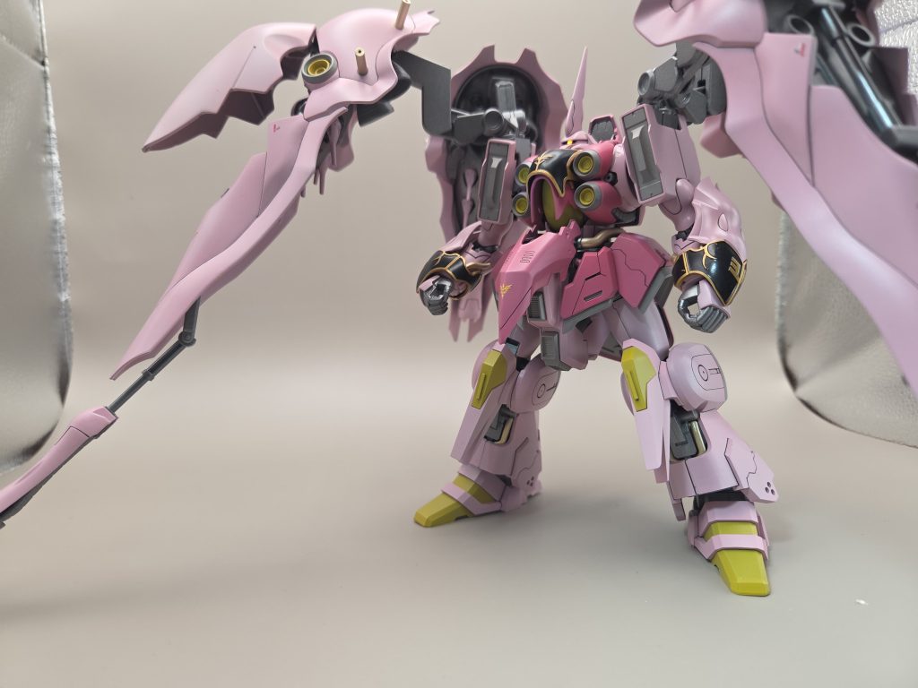 バインダーを開いたら撮影ブースに入りきらない…