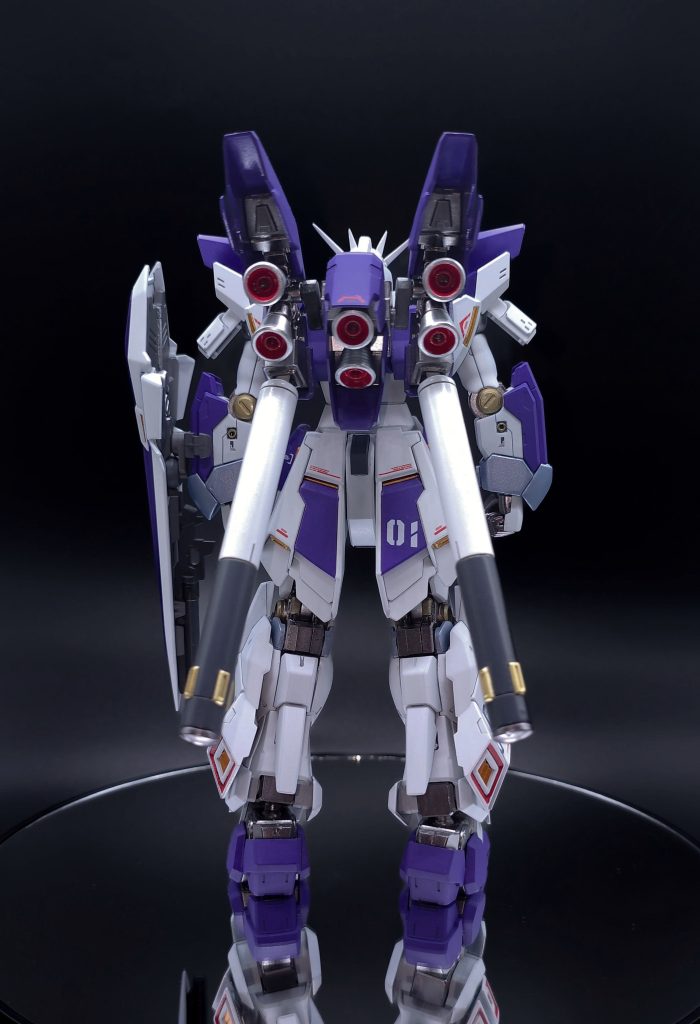 バックショットプロペラントタンクだけ例外で全色艶ありにしています。個人的には前側より自分好みです。