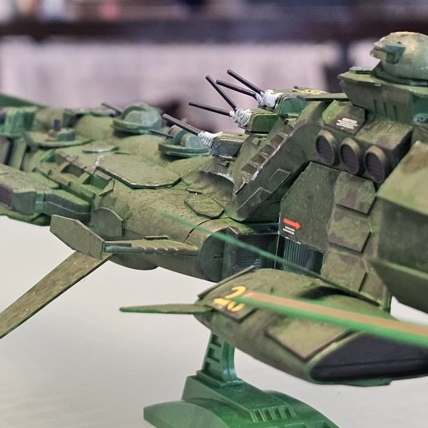 1/1200 旧キット 改ムサイ級航空巡洋艦ケーニヒスベルク