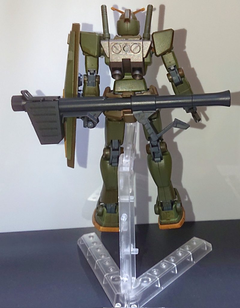 背面。