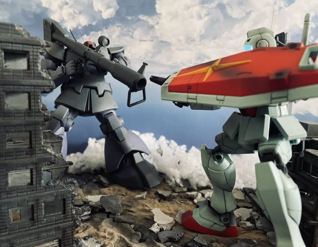 同ジムとの交戦シーンをイメージして。