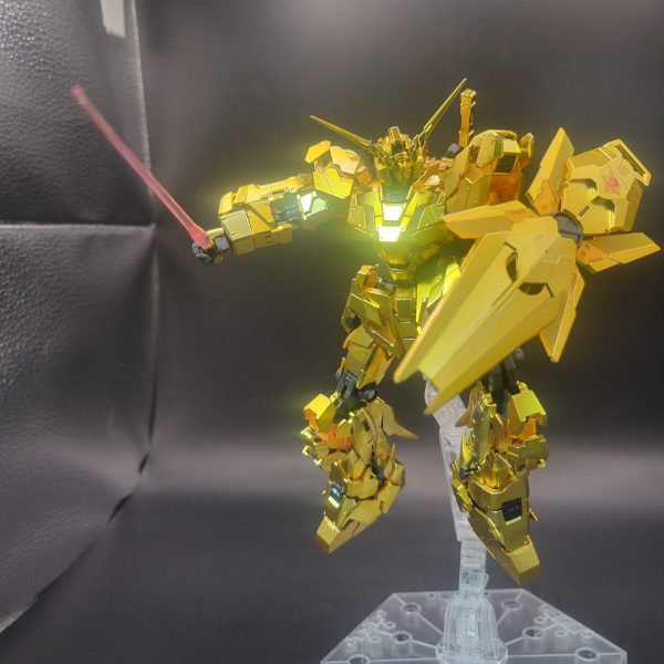 【素組】ユニコーンガンダムゴールドカラーVer.その2