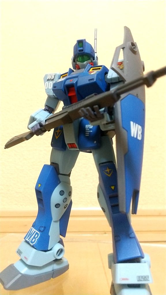 勝手な憶測でスレッガーさんは派手な機体に乗るイメージで制作してみました