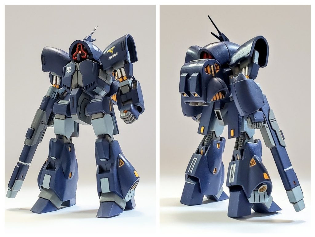 こちらが前面と背面であります😎👍️カラーリングはノーマルとティターンズ、どちらにするか悩みましたが、今回はティターンズ仕様で塗装しました🖌️✨塗り分け頑張りましたが、さすがに小さくて少々手こずりました🤭💦