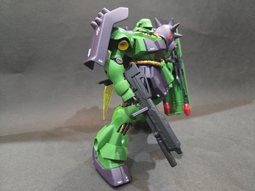 キリっ