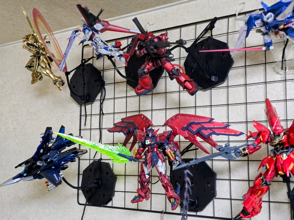 いざ壁掛けディスプレイへ！