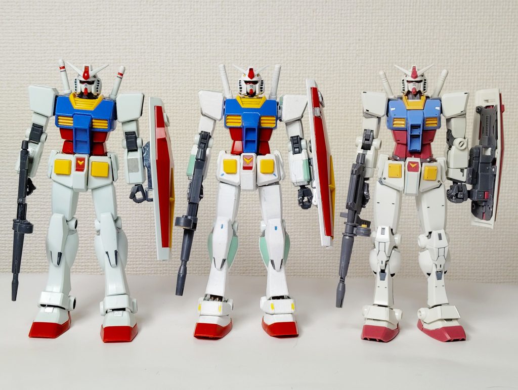 エントリーグレードとビヨンドグローバルと一緒に。胴回り、肩回りは左から右へと細くなる。だがビヨンドグローバルは腿が太くて長く、水生の魔女のエアリアルのごとく膝下が短い。