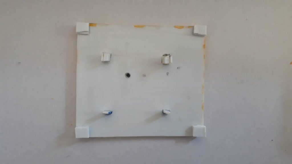 プラバンでシールドを作成